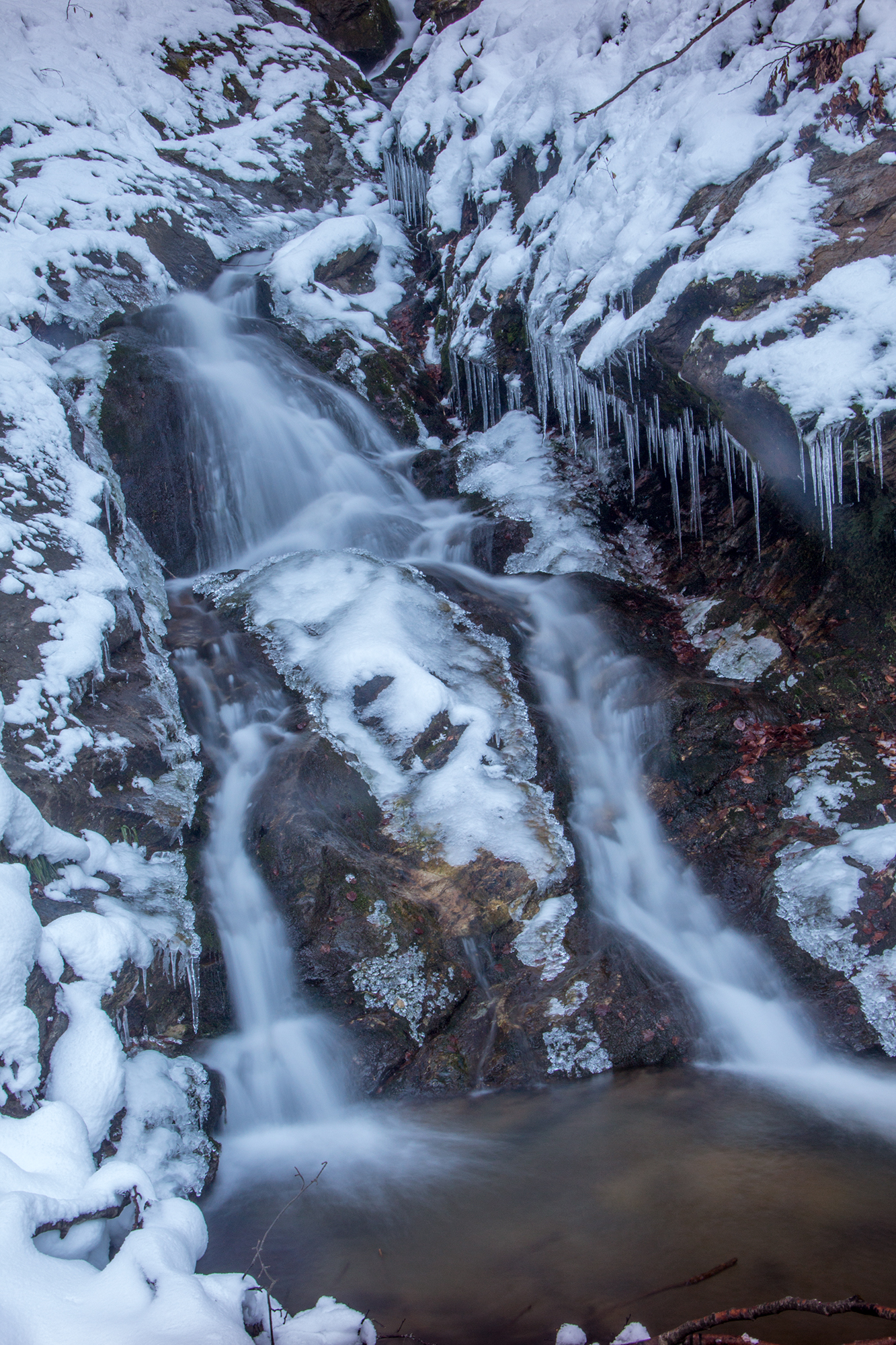 Stream-on-mountain-Vranica