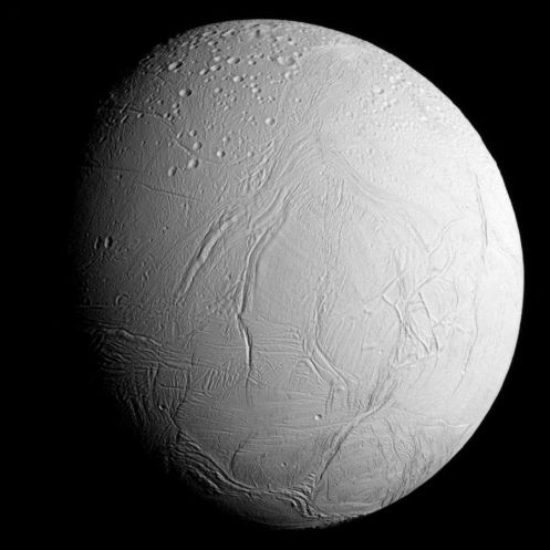 PIA17202_-_Approaching_Enceladus.jpg