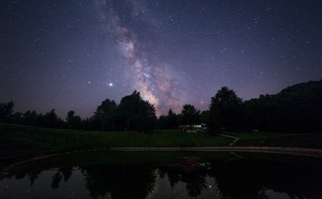 Mlijecni nova kod jezera-manja